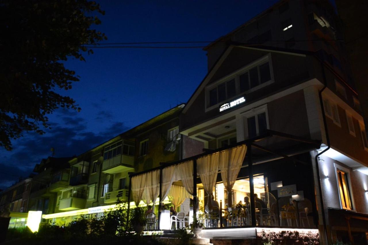 Royal Hotel Peshkopi Albania Exterior photo